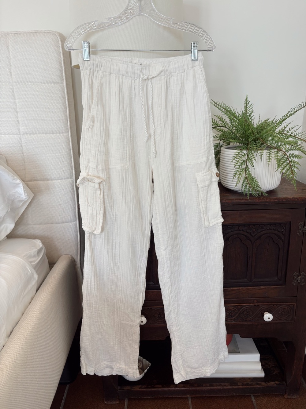 Roxy White Linen Cargo Lightweight Pants Size Small